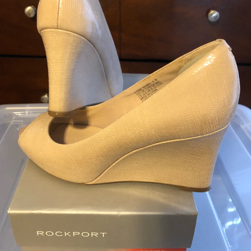 Rockport Wedges ***brand new in box*** sz 6